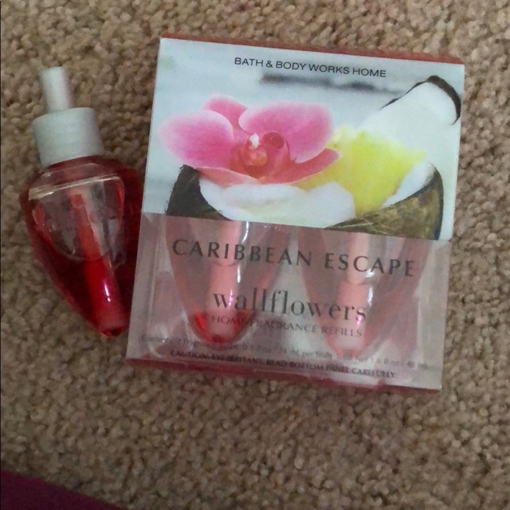 Bath and body works Caribbean escape wallflowers